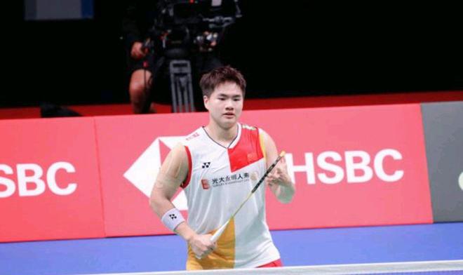 拉菲尼亚以 拉菲尼亚以