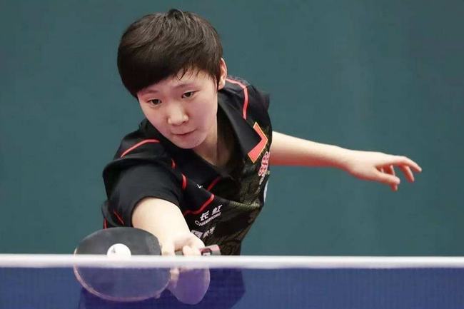 杨瀚森在适 杨瀚森在适