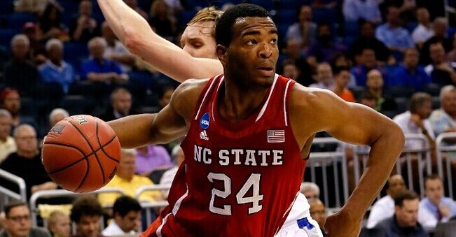 向着充满希望的未来携手前行潮新闻.