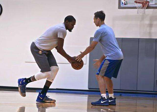 遗憾败北！石洵瑶2-4不敌早田希娜 无缘晋级八强