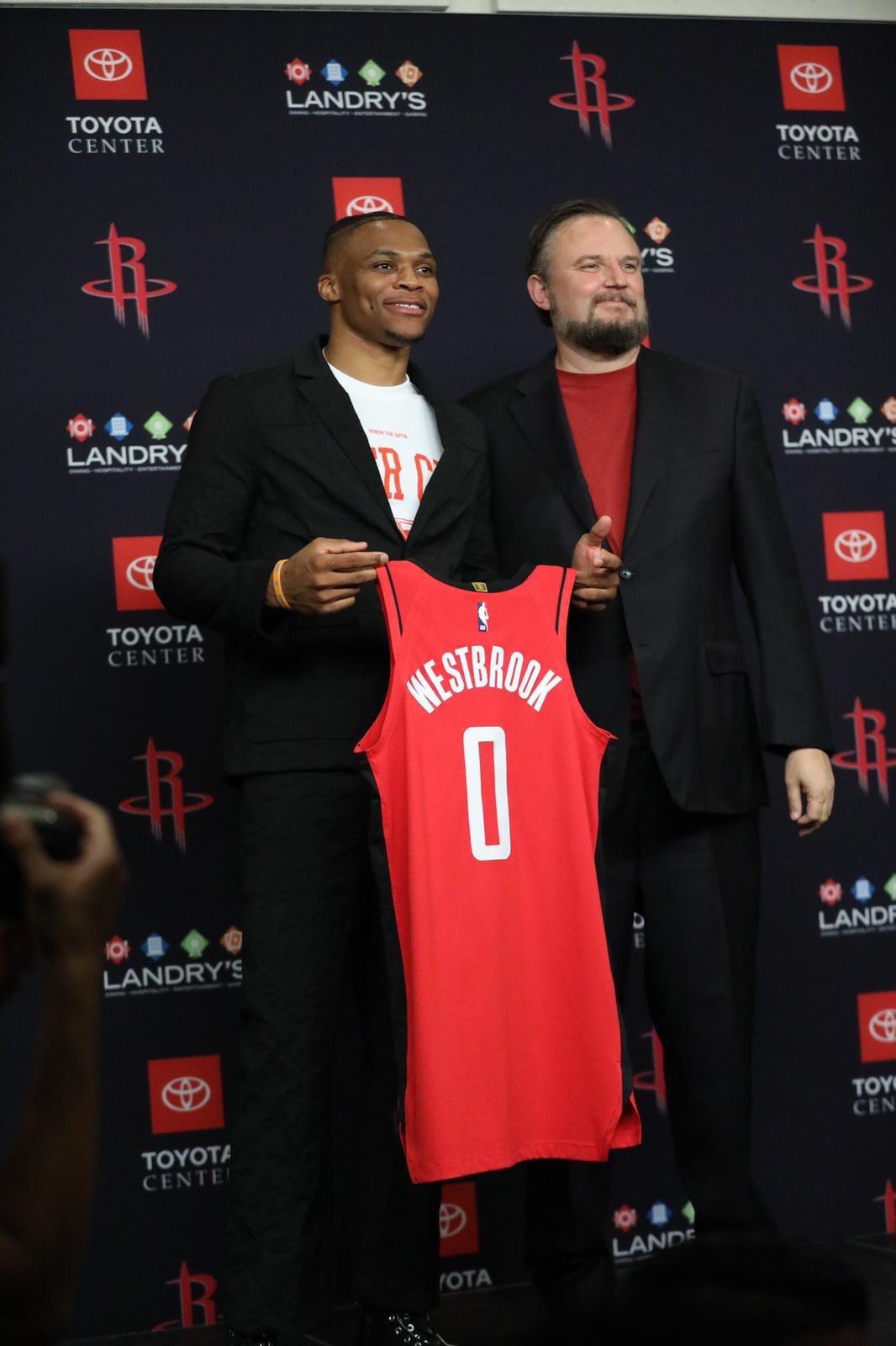 出球后再以 出球后再以